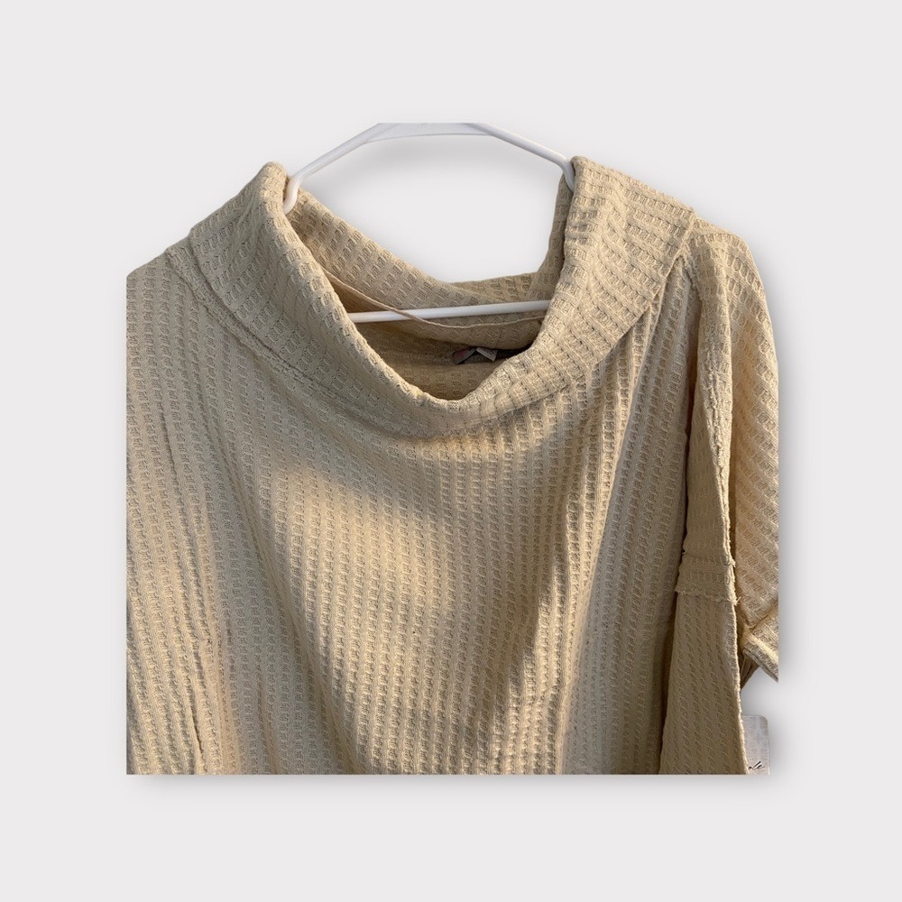 Free People Stone Cold Juicy Long Sleeve Thermal S Cowl‎ Neck Shirt Sz M - Picture 2 of 10